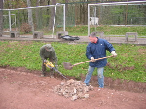Bauarbeiten Kunstrasen VfR Niedertiefenbach