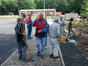 Bauarbeiten Kunstrasen VfR Niedertiefenbach