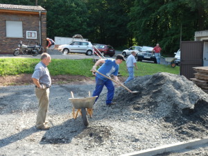 Bauarbeiten Kunstrasen VfR Niedertiefenbach