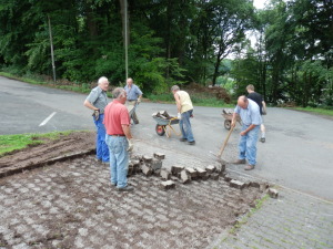 Bauarbeiten Kunstrasen VfR Niedertiefenbach